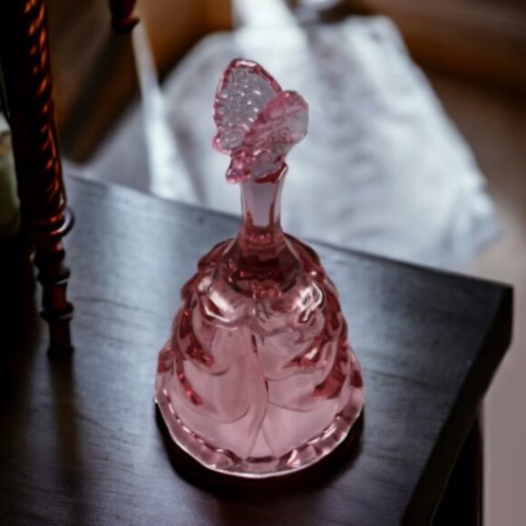 Vintage Fenton Handmade Dusty Rose Draped Pattern Butterfly Glass Bell #9265-DK - Picture 5 of 6